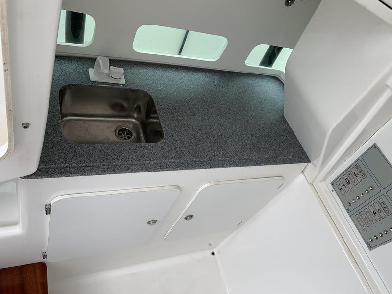 Book yachts online - motorboat - White Shark 285 - White Shark 285 - rent