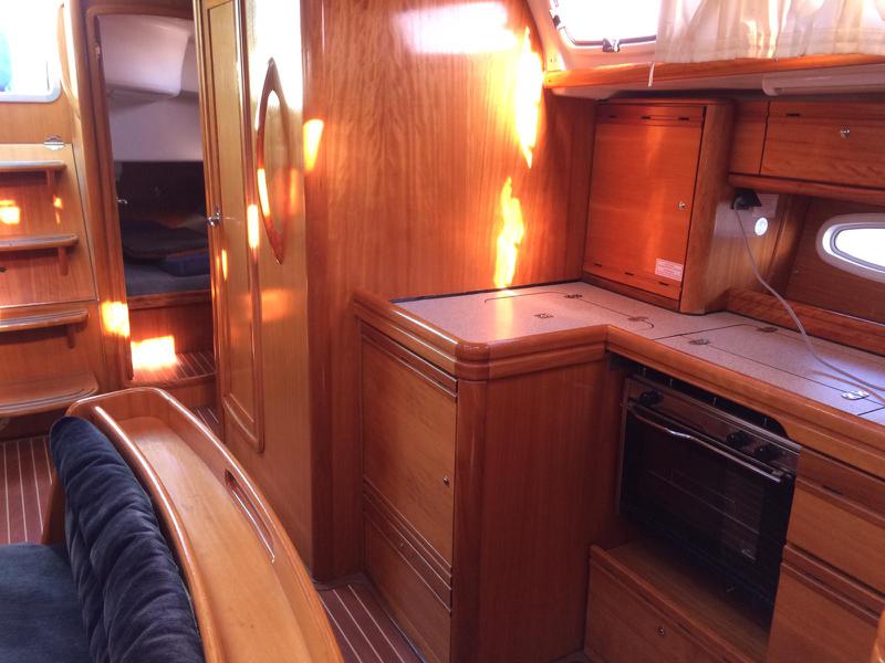 Book yachts online - sailboat - Bavaria 46 - Sunrise - rent
