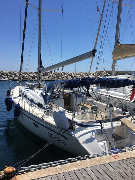 Book yachts online - sailboat - Bavaria 46 - Sunrise - rent