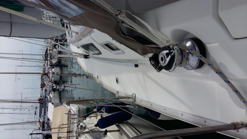 Book yachts online - sailboat - Jeanneau Sun Odyssey 35 - Mastef - rent