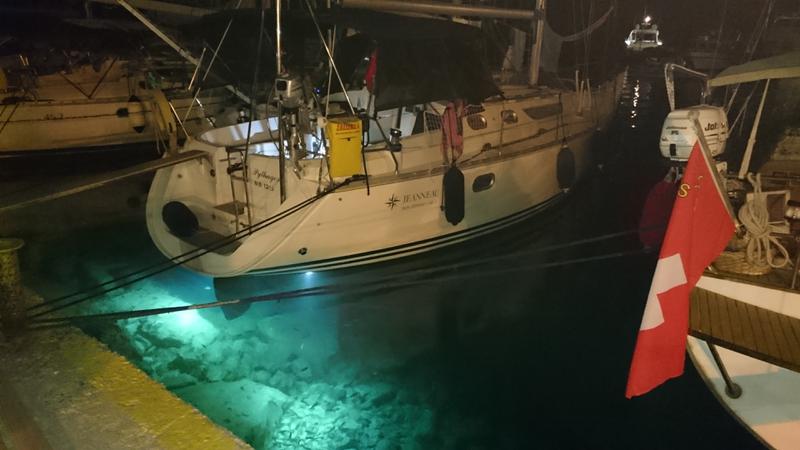 Book yachts online - sailboat - Sun Odyssey 36.2 - Pythagoras (electric head, wind generator) - rent