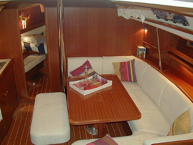 Book yachts online - sailboat - Dufour 385 - D385-08-X - rent