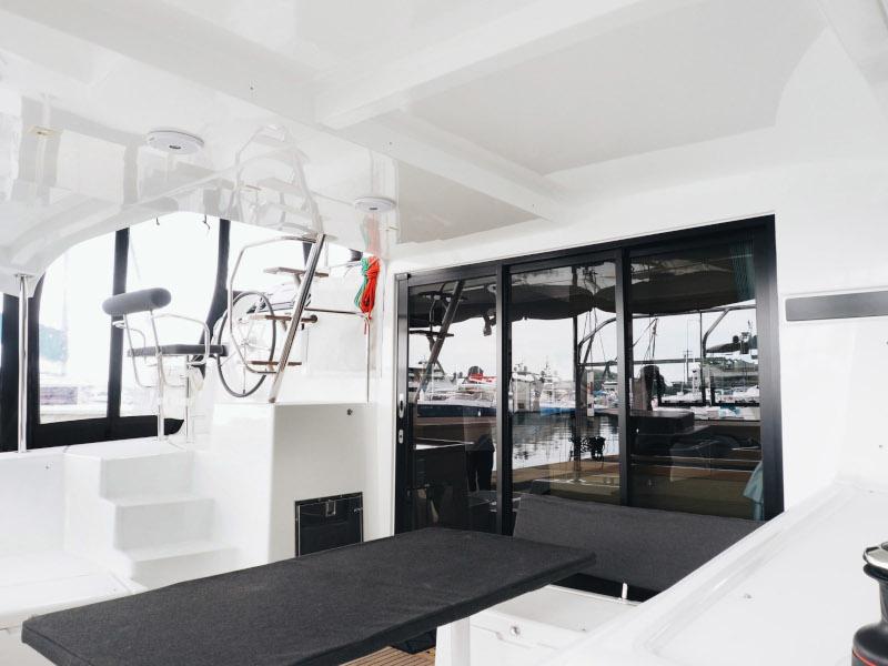 Book yachts online - catamaran - Lagoon 42 -Owner's Version - P&amp;B - rent