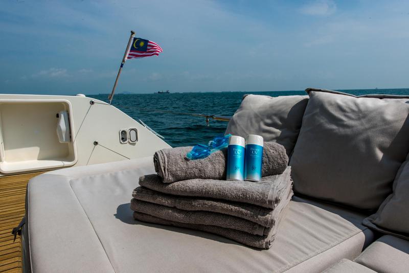 Book yachts online - catamaran - Lagoon 620 - 5 cab - Primetime - rent