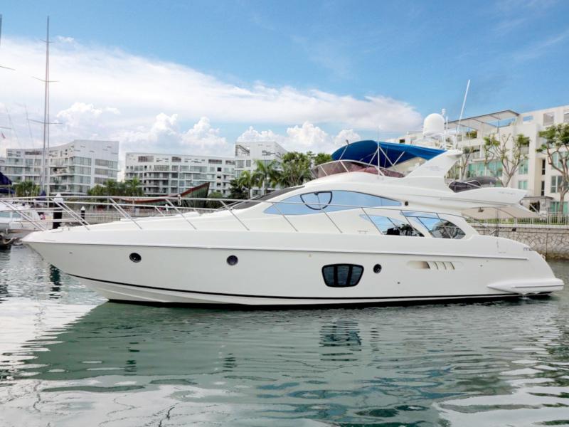 Book yachts online - motorboat - Azimut 55 Evolution - After 8 - rent
