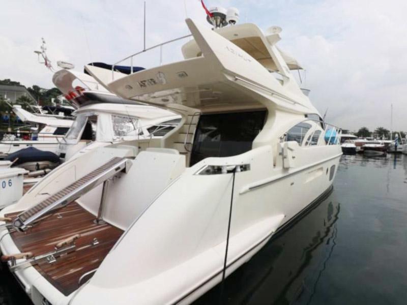 Book yachts online - motorboat - Azimut 55 Evolution - After 8 - rent