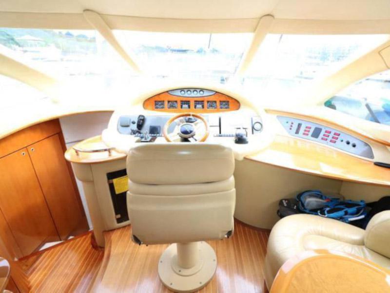 Book yachts online - motorboat - Azimut 55 Evolution - After 8 - rent