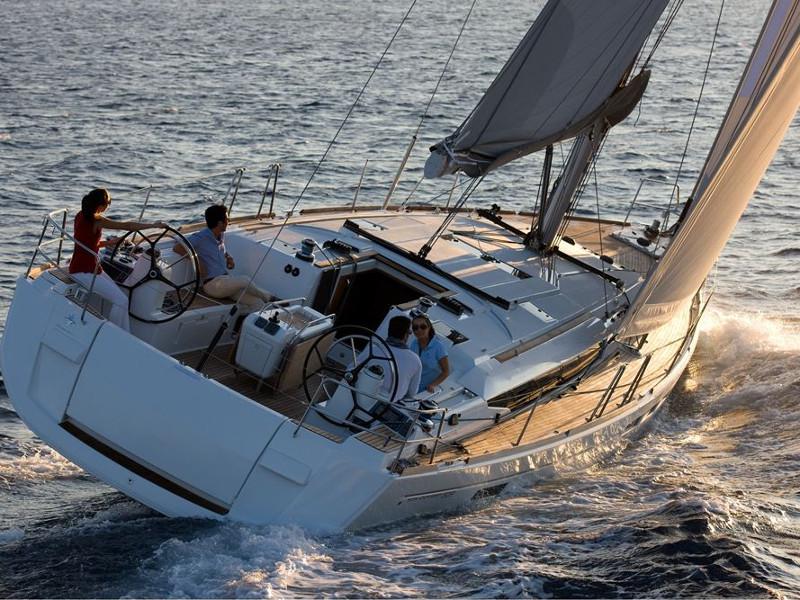 Book yachts online - sailboat - Sun Odyssey 519 -  6 cabs - MARINA - rent