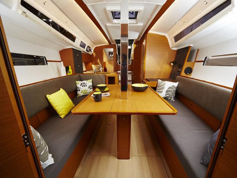 Book yachts online - sailboat - Sun Odyssey 349 - DnA - rent