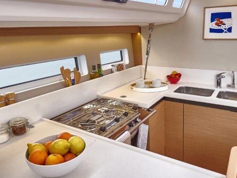 Book yachts online - sailboat - Sun Odyssey 440 - ath44002 - rent