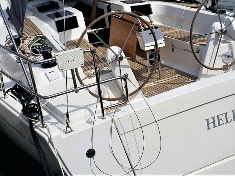 Book yachts online - sailboat - Hanse 445 - HELIOS - rent