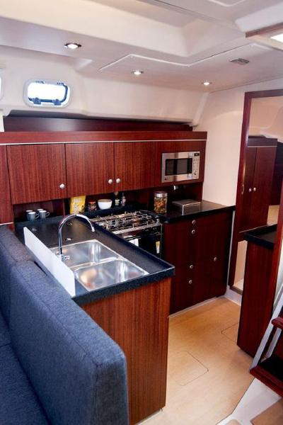 Book yachts online - sailboat - Hanse 445 - HELIOS - rent