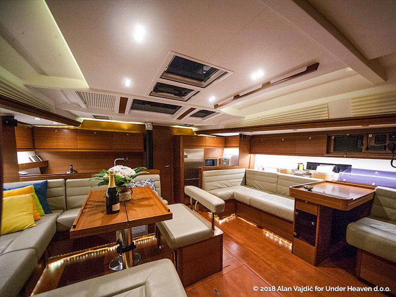 Book yachts online - sailboat - Dufour 56 Exclusive - BAZILIO - fully equipped - rent