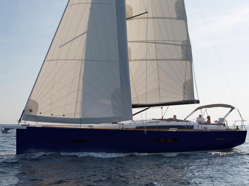Book yachts online - sailboat - Dufour 520 GL - EURUS - BLUE HULL, AC+GEN., UNDERWATER LIGHTS - rent