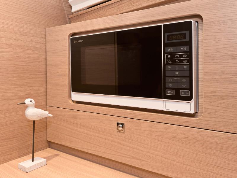 Book yachts online - sailboat - Dufour 382 GL - Peter Pan - rent