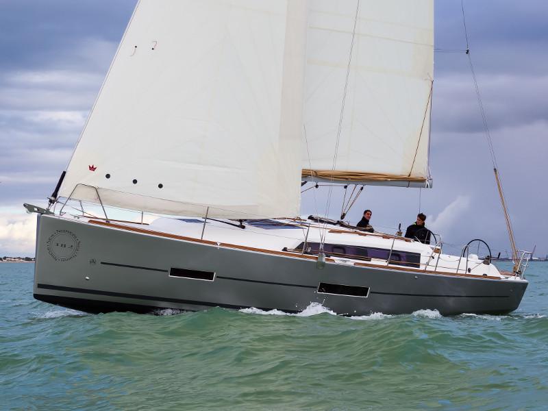 Book yachts online - sailboat - Dufour 382 GL - Peter Pan - rent