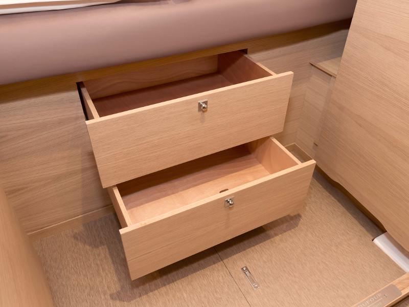 Book yachts online - sailboat - Dufour 382 GL - Peter Pan - rent