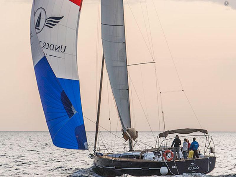 Book yachts online - sailboat - Dufour 460 Grand Large - SULACO (aircondition, generator, blue hull) - rent