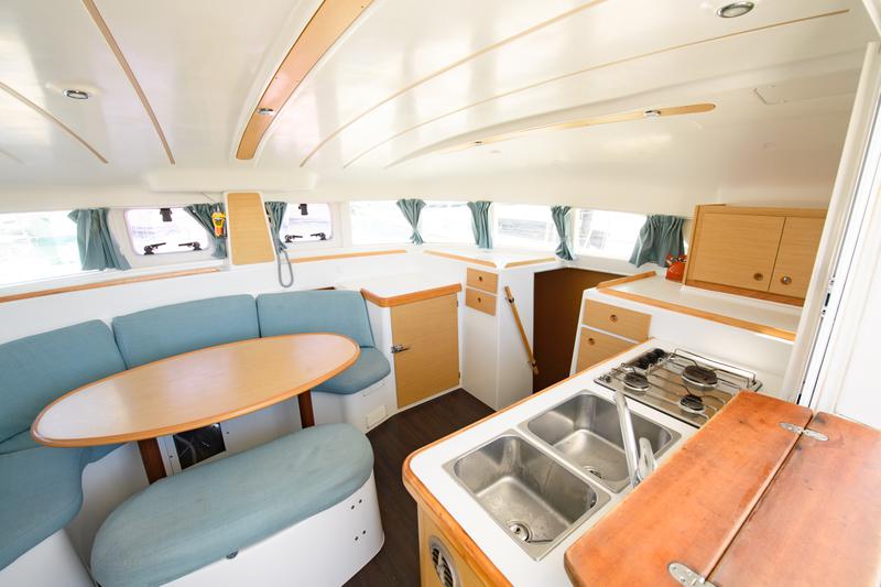 Book yachts online - catamaran - Lagoon 380 S2 - Zen (A/C-Generator) (Rebuilt 2019) - rent