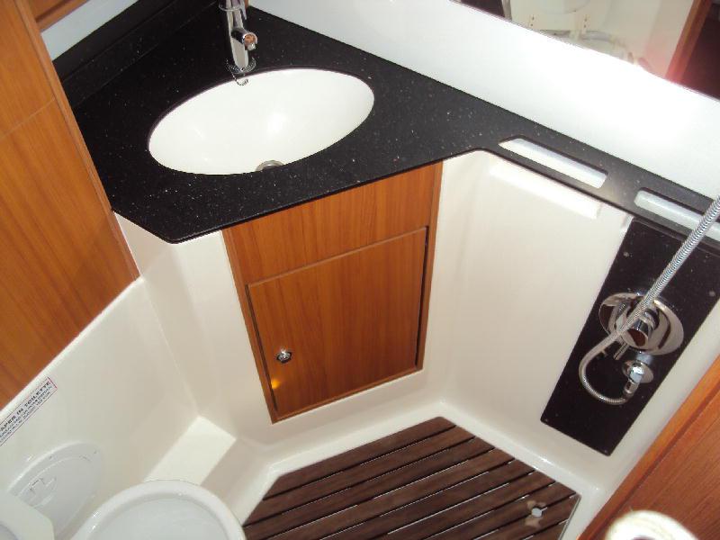 Book yachts online - sailboat - Bavaria Cruiser 45 - Rachelle (Refit 2022) - rent