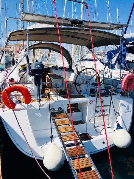 Book yachts online - sailboat - Oceanis 43 - Beauty L - rent