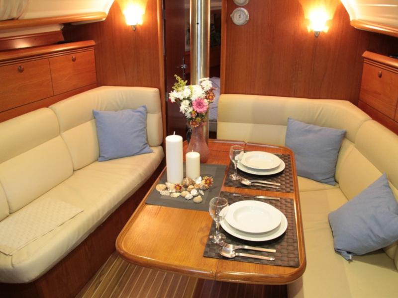 Book yachts online - sailboat - Sun Odyssey 35 - Papple - rent