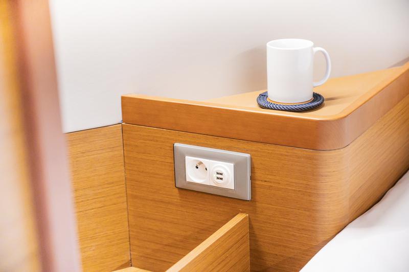 Book yachts online - sailboat - Sun Odyssey 410 - Emotion - rent