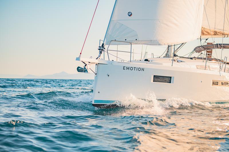 Book yachts online - sailboat - Sun Odyssey 410 - Emotion - rent