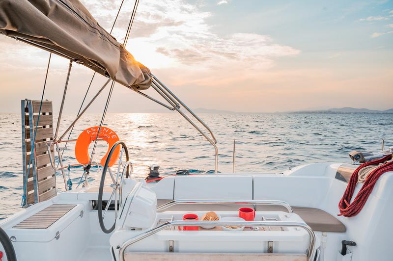 Book yachts online - sailboat - Sun Odyssey 449 - Asante - rent