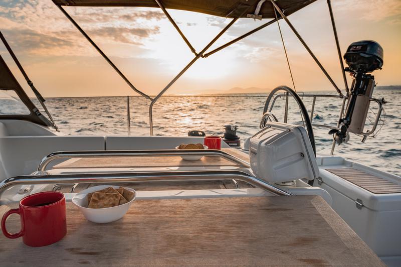 Book yachts online - sailboat - Sun Odyssey 449 - Asante - rent