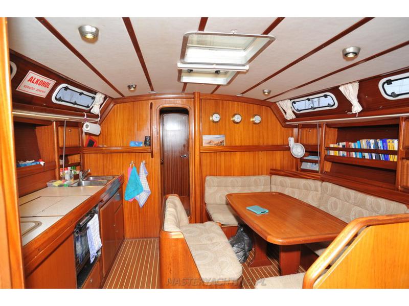 Book yachts online - sailboat - Bavaria 42 - AS II - rent