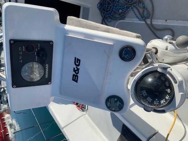 Book yachts online - sailboat - Janmor 32 - Krajan Slam - rent