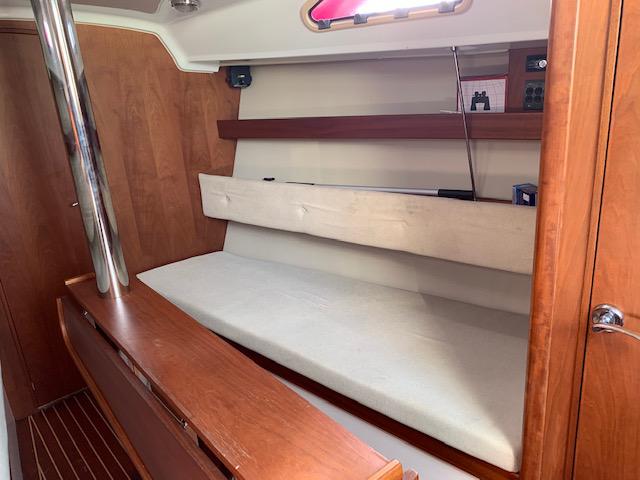 Book yachts online - sailboat - Janmor 32 - Krajan Slam - rent