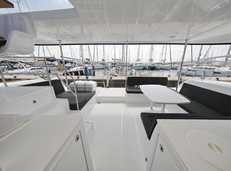 Book yachts online - catamaran - Lagoon 450 Sport - I Love Anna (Generator) - rent
