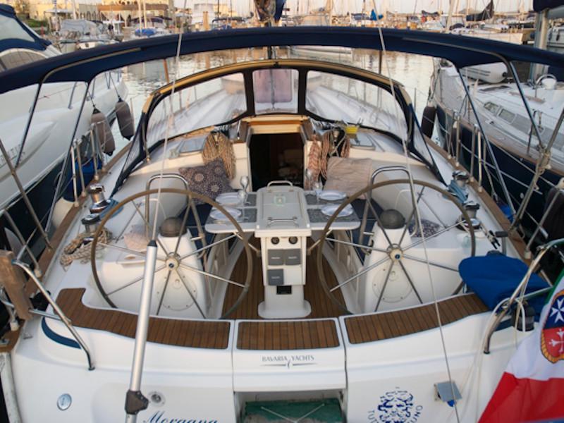 Book yachts online - sailboat - Bavaria 44 - Morgana - rent