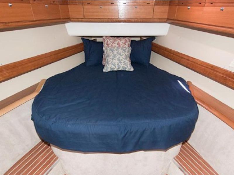 Book yachts online - sailboat - Bavaria 46 - Biki - rent