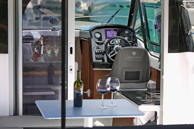 Book yachts online - motorboat - Merry Fisher 795 - Franko 3278ZD - rent