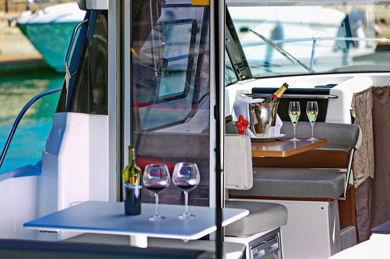 Book yachts online - motorboat - Merry Fisher 795 - Franko 3278ZD - rent