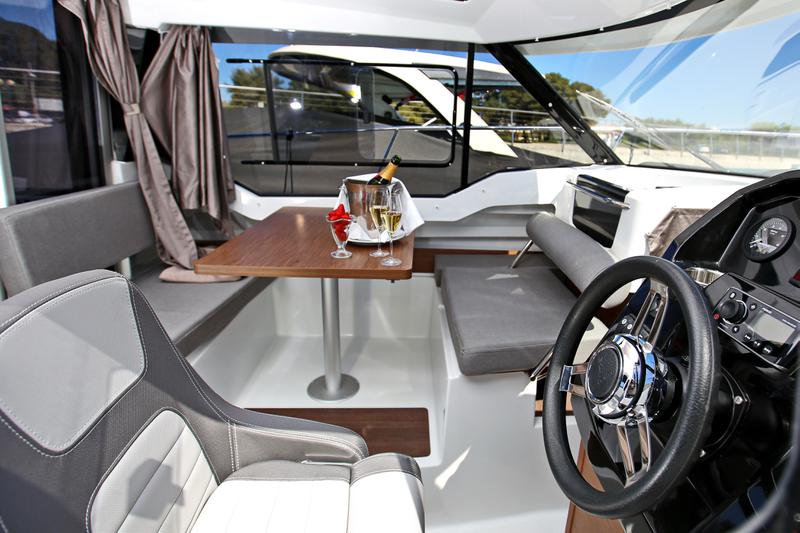 Book yachts online - motorboat - Merry Fisher 795 - Franko 3278ZD - rent