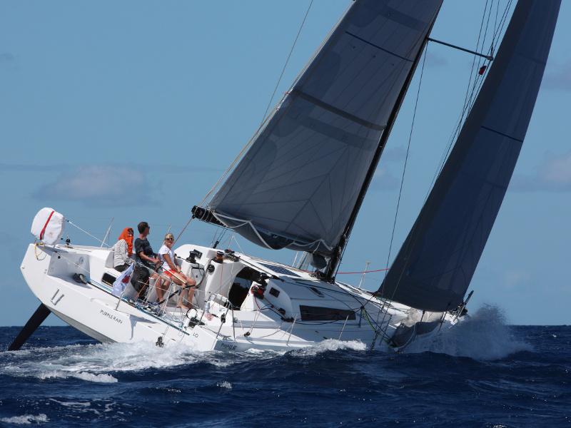 Book yachts online - sailboat - Pogo 12.5 - Purple Rain - rent