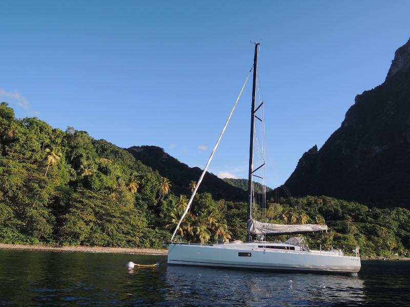 Book yachts online - sailboat - Pogo 12.5 - Luna Rosa - rent