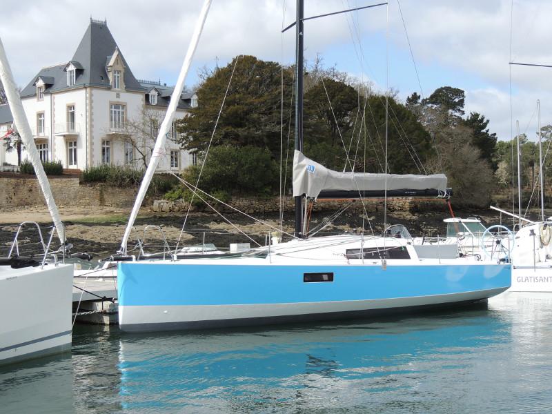 Book yachts online - sailboat - Pogo 30 - RIA ÉA - rent