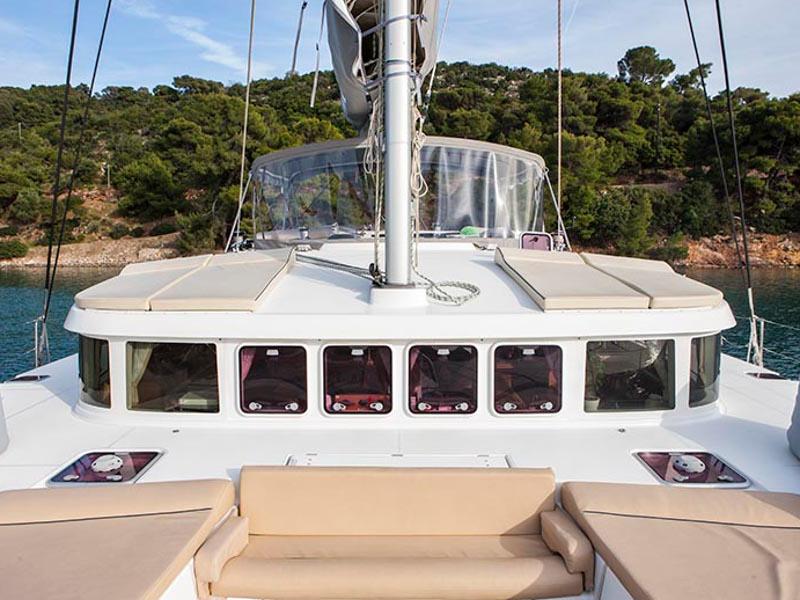 Book yachts online - catamaran - Lagoon 500 - Elvira - rent