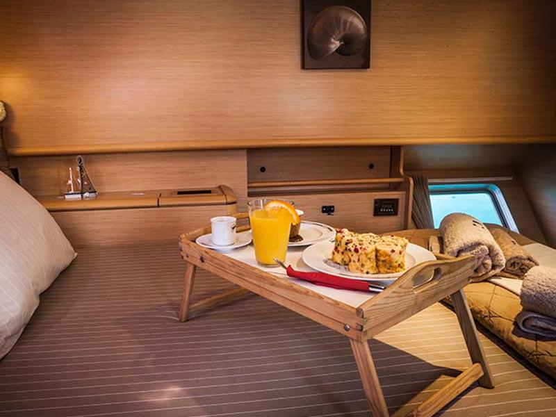 Book yachts online - catamaran - Lagoon 500 - Elvira - rent