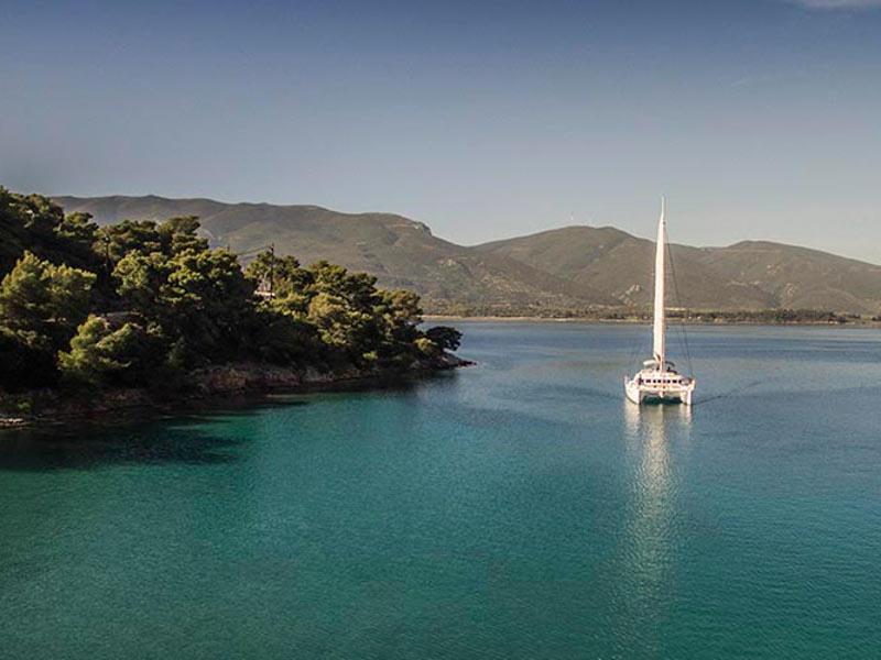Book yachts online - catamaran - Lagoon 500 - Elvira - rent