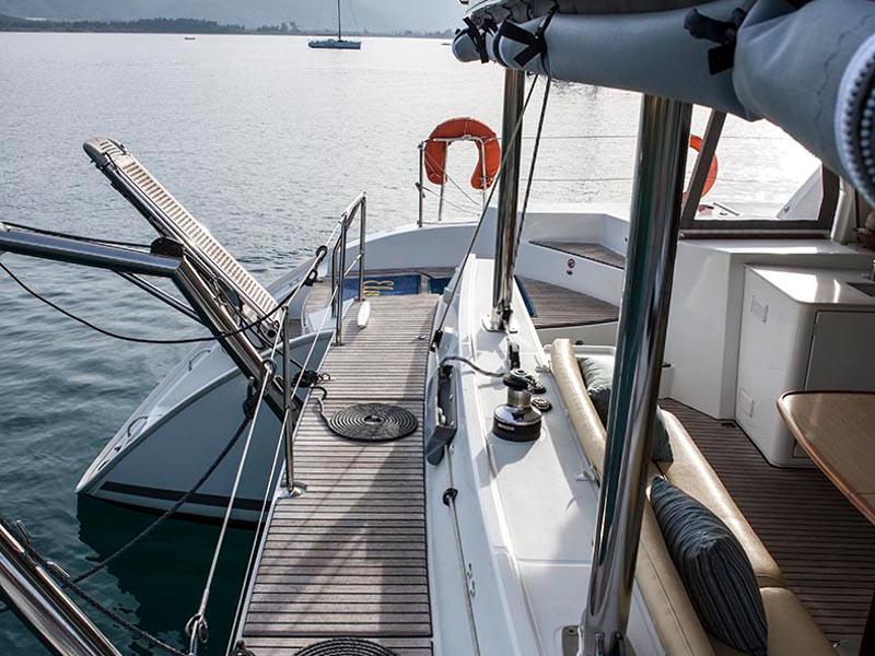Book yachts online - catamaran - Lagoon 500 - Elvira - rent