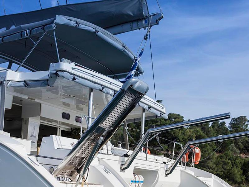 Book yachts online - catamaran - Lagoon 500 - Elvira - rent