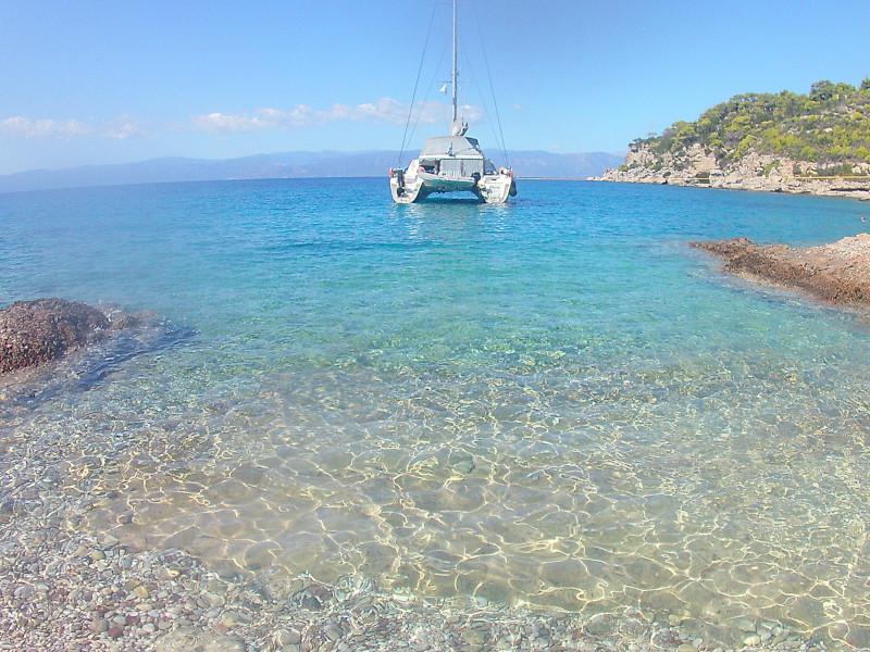 Book yachts online - catamaran - Lagoon 500 - Elvira - rent