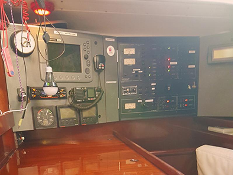 Book yachts online - sailboat - First 45 F5 - Fram VI - rent