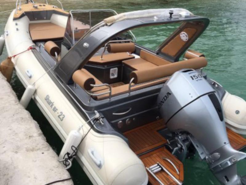Book yachts online - motorboat - Shark BF 23 Sport - Buba - rent